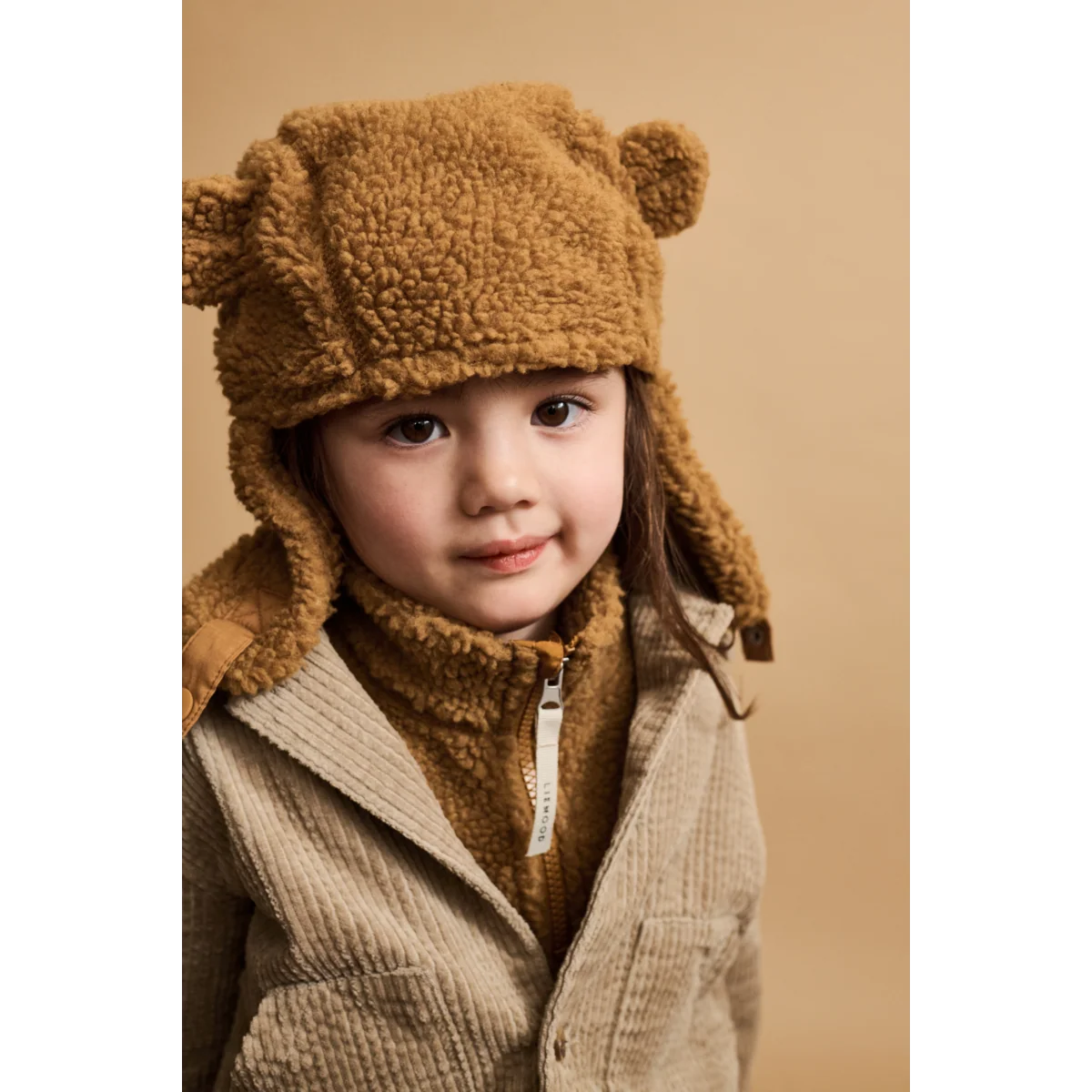Cache cou (1-5ans)