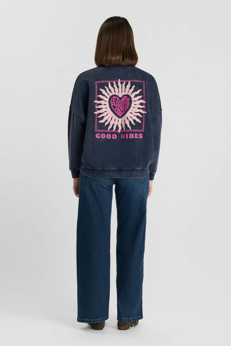 sweat bleu coeur rose