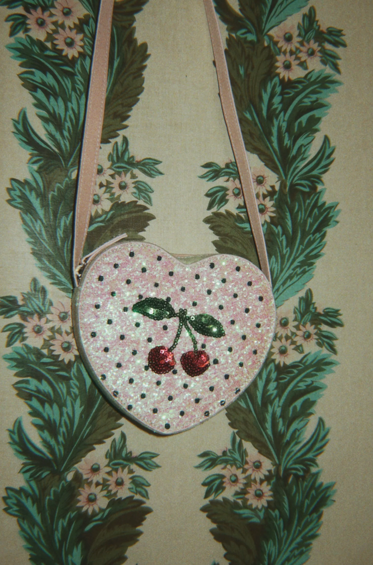 Sac cerise à paillettes
